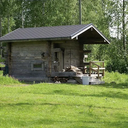 Kartanohotelli Satulinna 호텔 Hirvensalmi